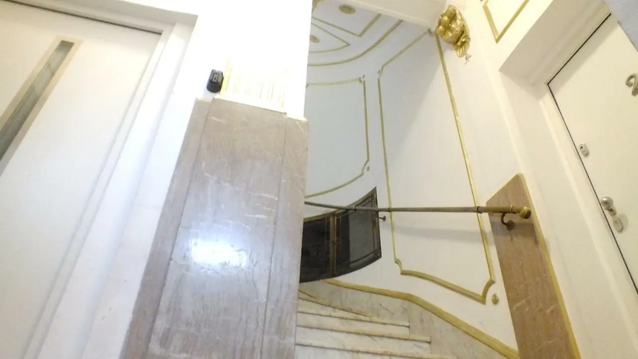 Royal Palace Home Viena