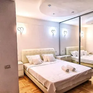 Grand Doamnei2 , Bucarest Romania