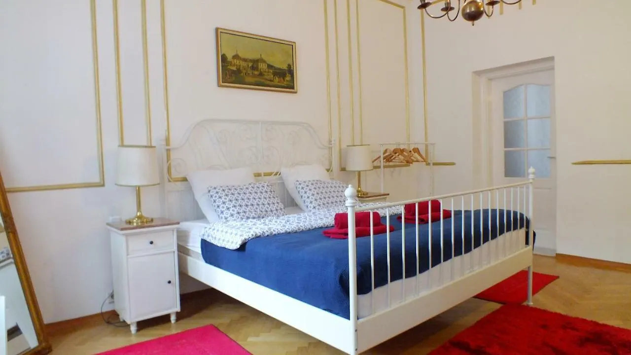 Royal Palace Home Vienna 0*,  Austria